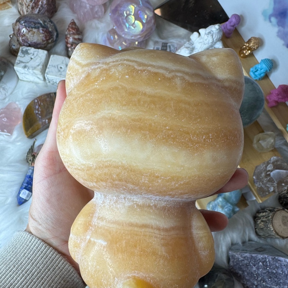 4.4 Pound Orange Calcite Hello Kitty Crystal Carving! Sanrio! Huge! NEW!! - Picture 2 of 3